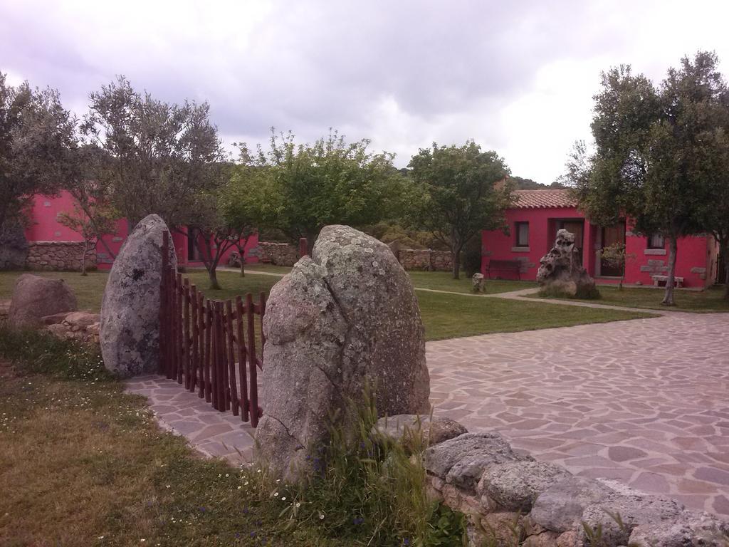Turismo Rurale L'Agliuledda Villa Сант Антонио Ди Галура Екстериор снимка