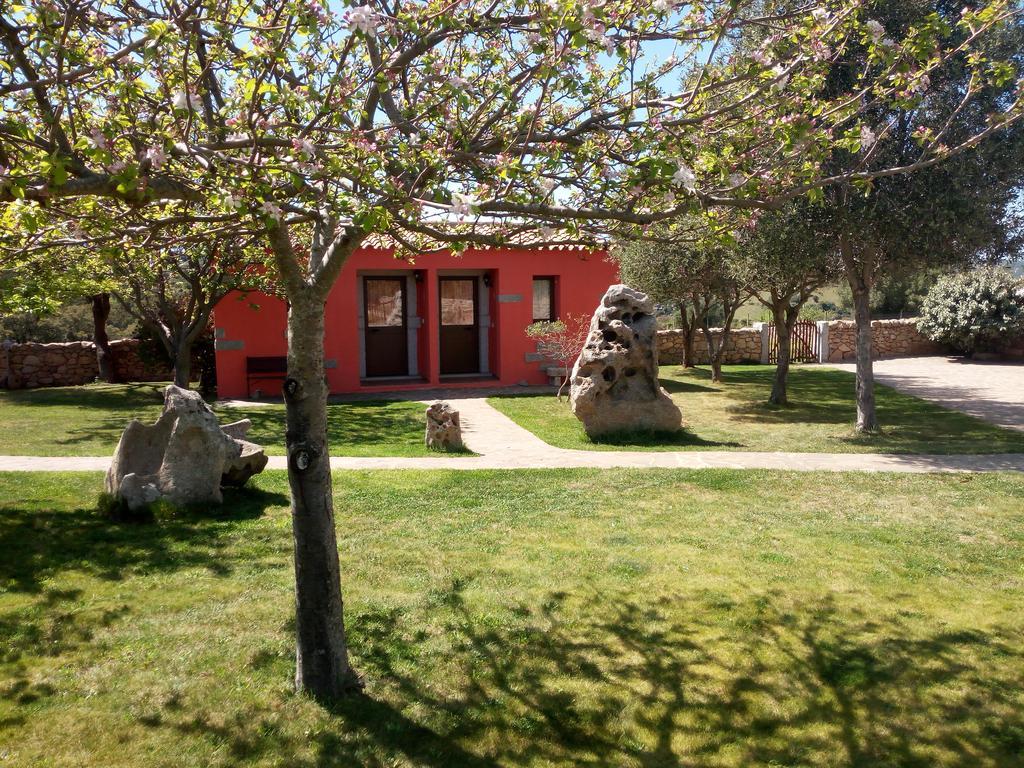 Turismo Rurale L'Agliuledda Villa Сант Антонио Ди Галура Екстериор снимка