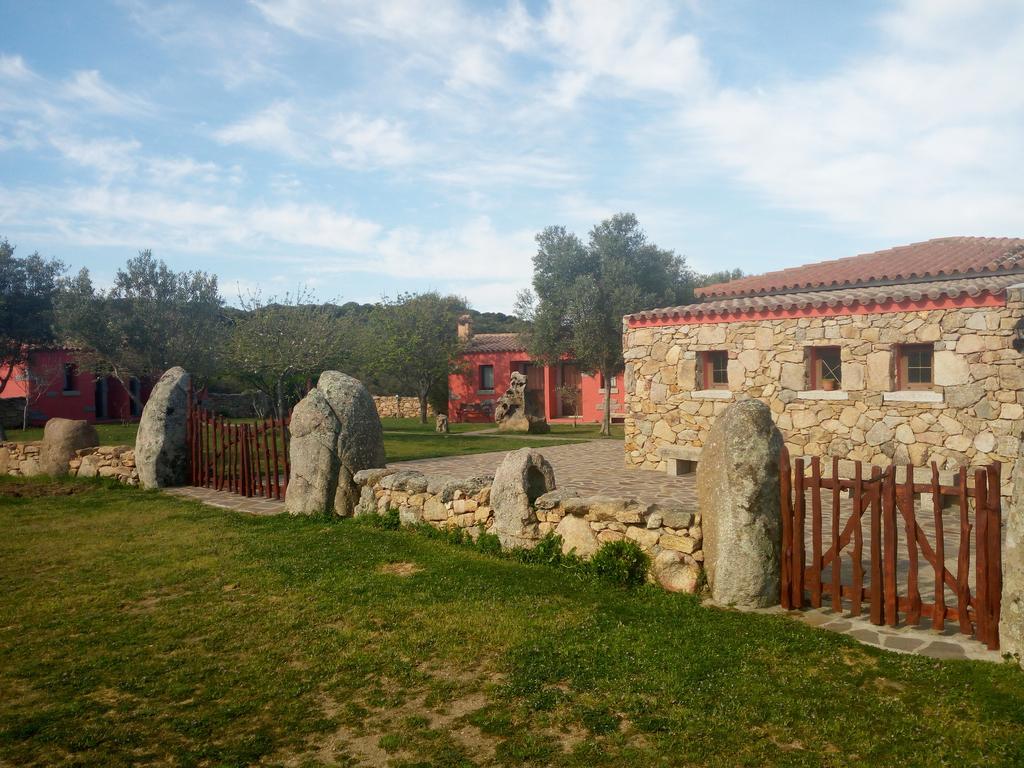 Turismo Rurale L'Agliuledda Villa Сант Антонио Ди Галура Екстериор снимка